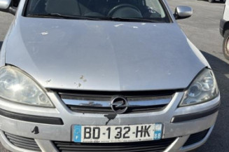 Aile avant droit OPEL CORSA C
