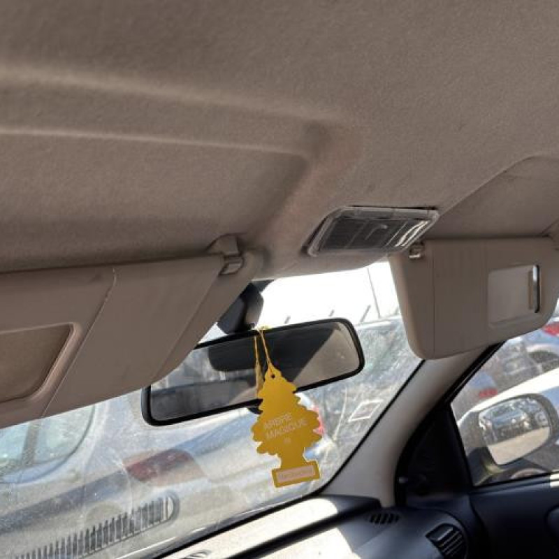 Aile avant droit OPEL CORSA C Photo n°16