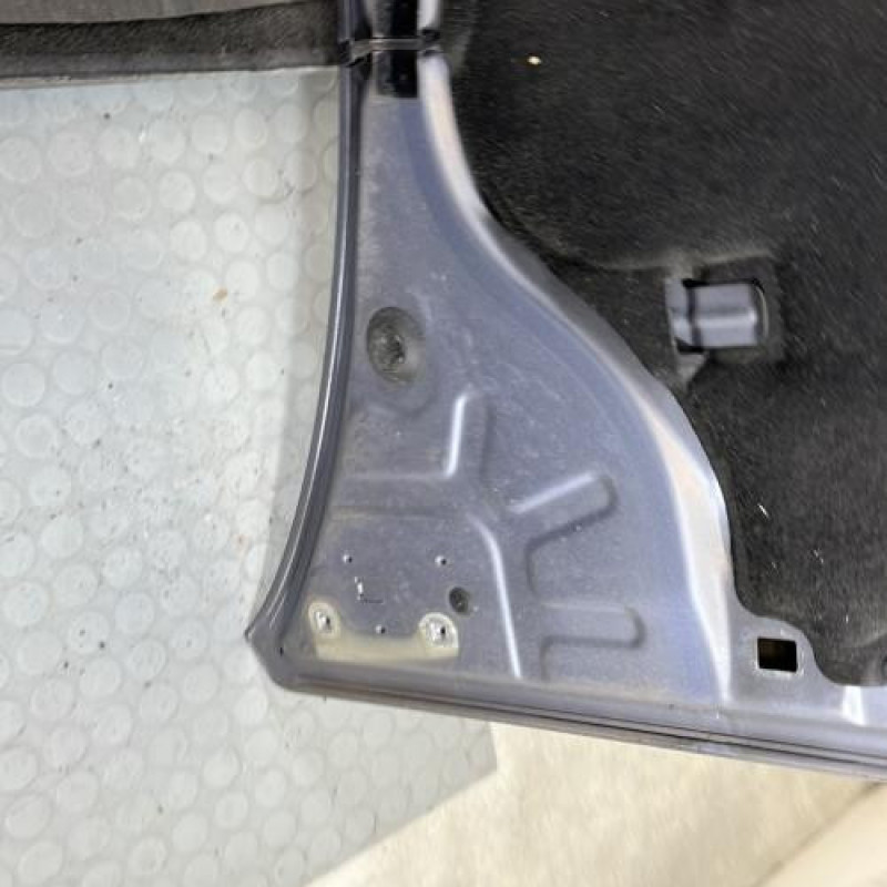 Capot RENAULT LAGUNA 3 Photo n°8