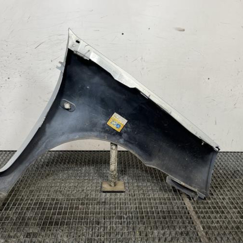 Aile avant gauche RENAULT CLIO 2 Photo n°4