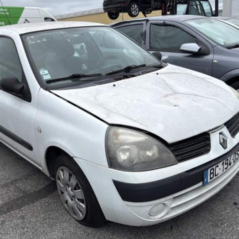 Aile avant gauche RENAULT CLIO 2 Photo n°6