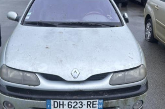 Aile avant gauche RENAULT LAGUNA 1