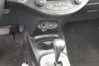 TOYOTA YARIS 3 PHASE 1 1.5i - 16V HYBRID