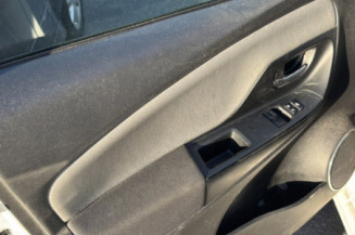 TOYOTA YARIS 3 PHASE 1 1.5i - 16V HYBRID