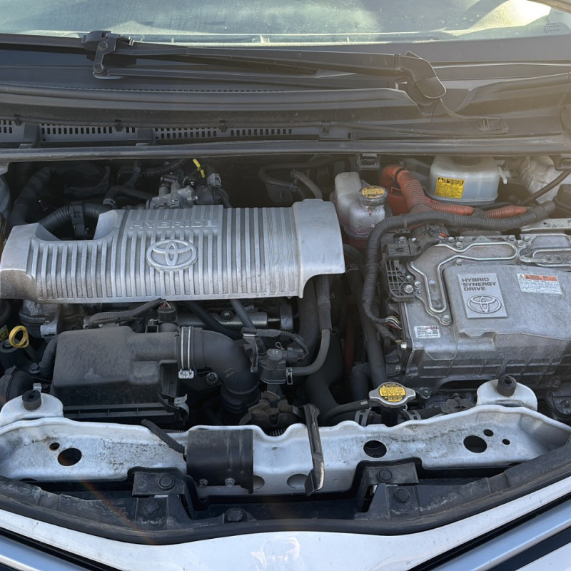 TOYOTA YARIS 3 PHASE 1 1.5i - 16V HYBRID Photo n°20