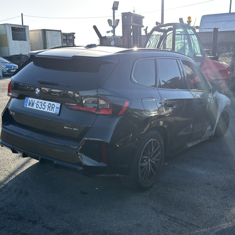 BMW X1 U11 18i 1.5i - 12V TURBO SDRIVE Photo n°4