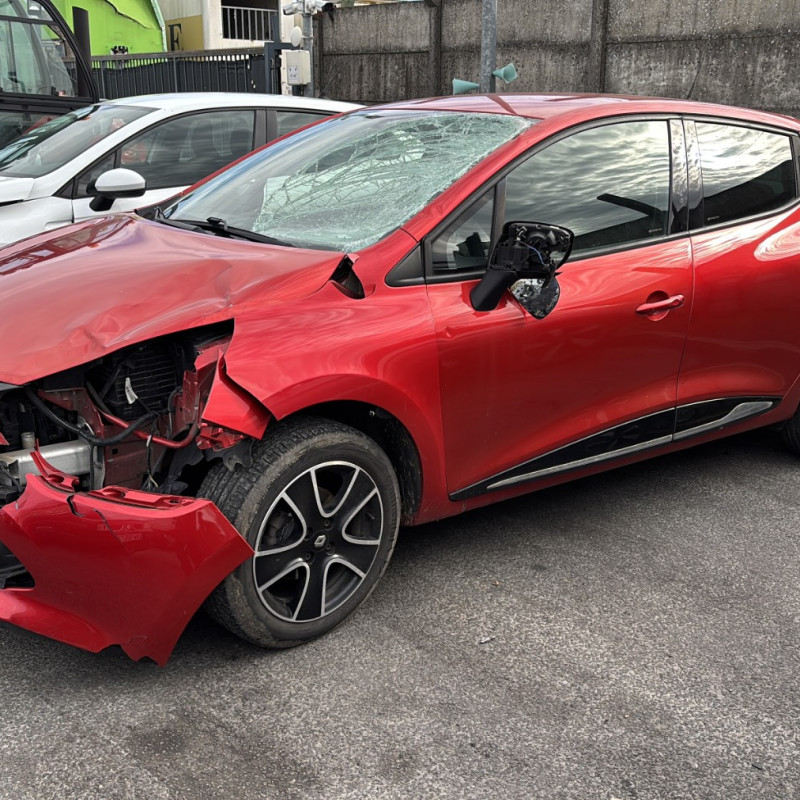 RENAULT CLIO 4 PHASE 1 0.9i - 12V TURBO TCE 90 Photo n°3