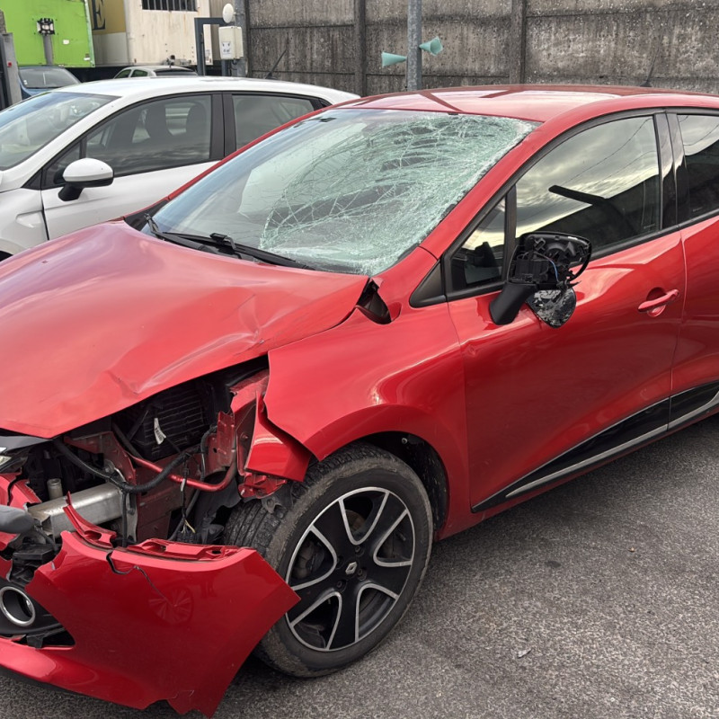 RENAULT CLIO 4 PHASE 1 0.9i - 12V TURBO TCE 90 Photo n°13