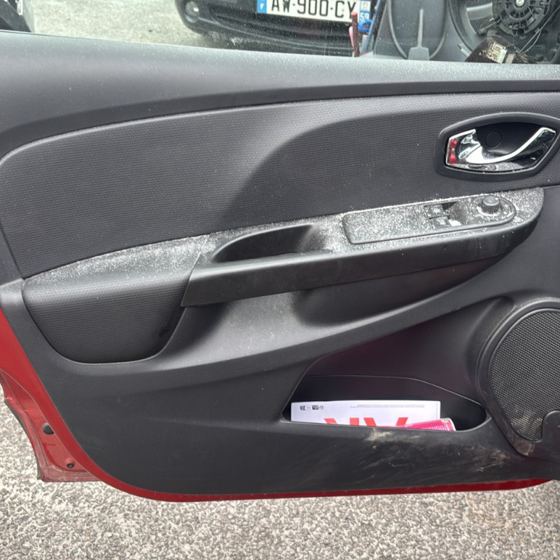 RENAULT CLIO 4 PHASE 1 0.9i - 12V TURBO TCE 90 Photo n°22