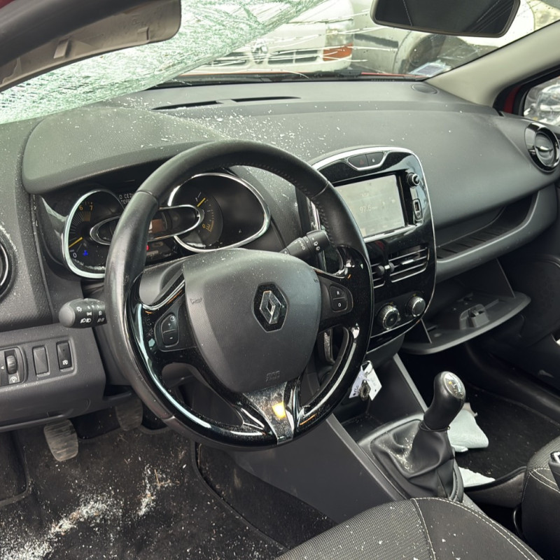 RENAULT CLIO 4 PHASE 1 0.9i - 12V TURBO TCE 90 Photo n°23