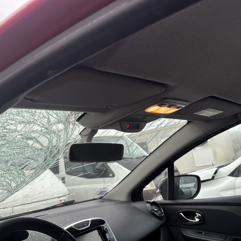 RENAULT CLIO 4 PHASE 1 0.9i - 12V TURBO TCE 90 Photo n°24