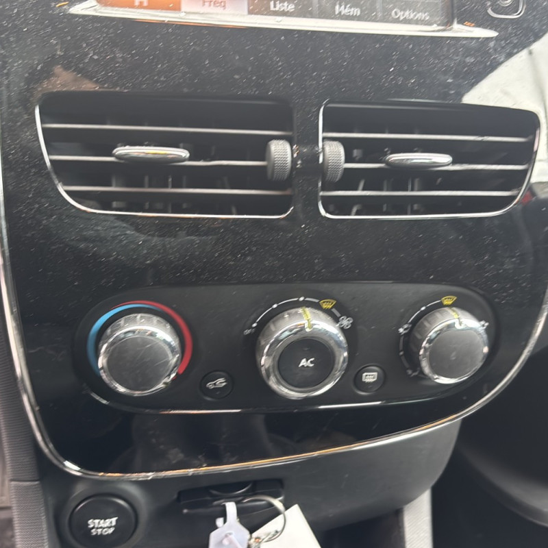 RENAULT CLIO 4 PHASE 1 0.9i - 12V TURBO TCE 90 Photo n°29