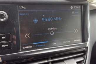 PEUGEOT 208 1 PHASE 2 1.2 VTI - 12V