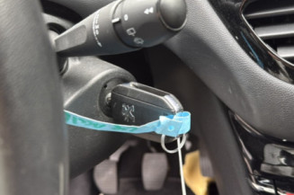 PEUGEOT 208 1 PHASE 2 1.2 VTI - 12V