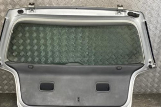 Malle/Hayon arriere VOLKSWAGEN POLO 4 Photo n°1