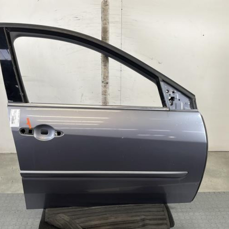 Porte avant droit RENAULT LAGUNA 3 Photo n°1
