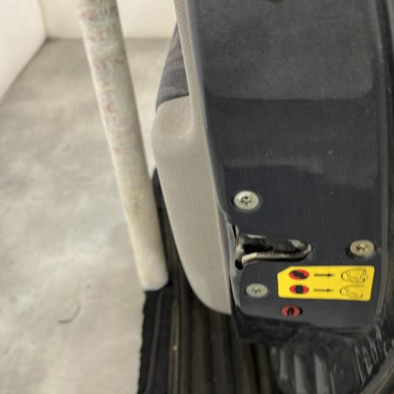 Porte arriere droit CITROEN XSARA PICASSO Photo n°3