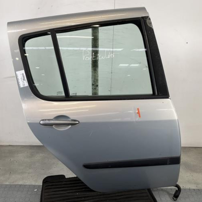 Porte arriere droit RENAULT MODUS Photo n°1