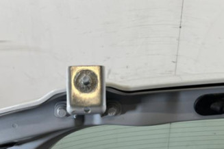 Malle/Hayon arriere RENAULT CLIO 4