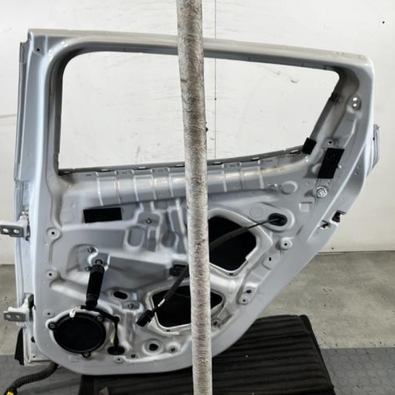 Porte arriere droit RENAULT CLIO 4 Photo n°5