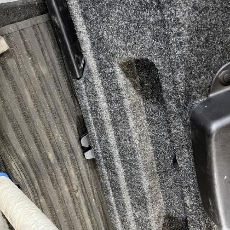 Malle/Hayon arriere PEUGEOT 206 Photo n°10