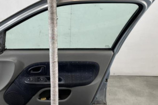 Porte avant droit RENAULT CLIO 2
