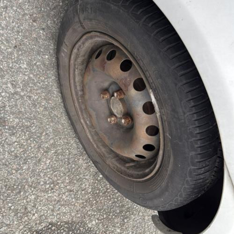 Porte avant droit RENAULT CLIO 2 Photo n°16