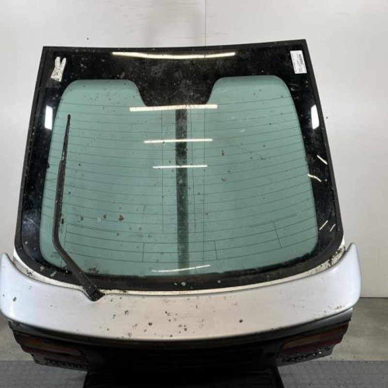 Malle/Hayon arriere RENAULT LAGUNA 1 Photo n°1