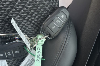 PEUGEOT 2008 2 PHASE 1 1.5 BLUE HDI - 16V TURBO