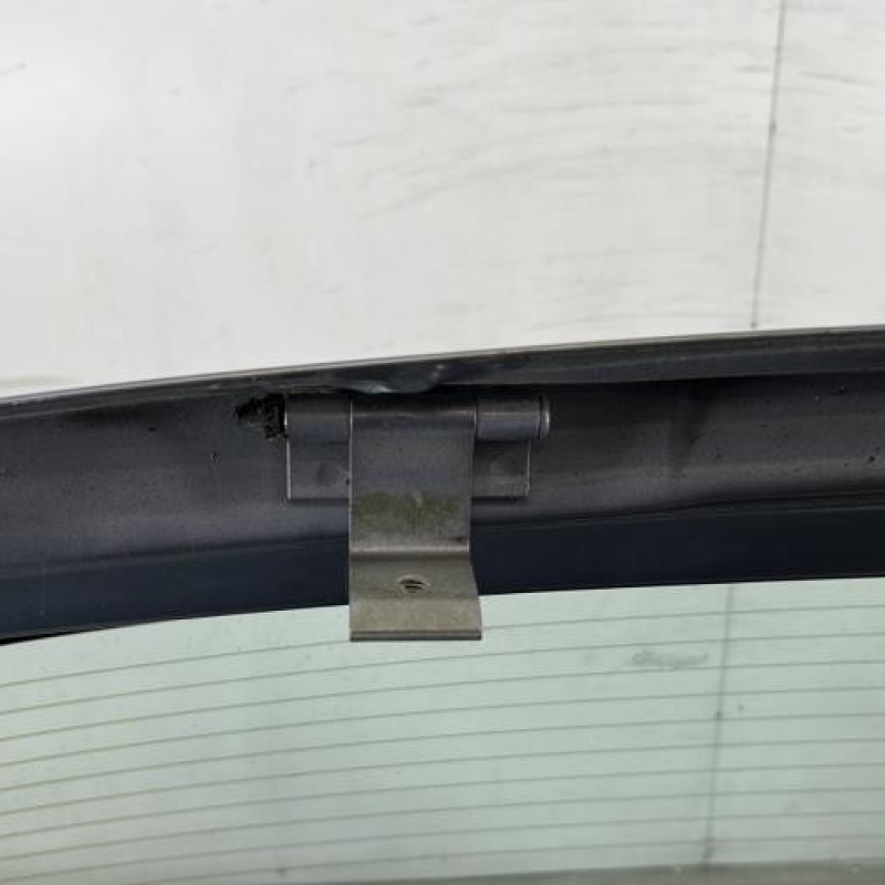 Malle/Hayon arriere OPEL CORSA D Photo n°6