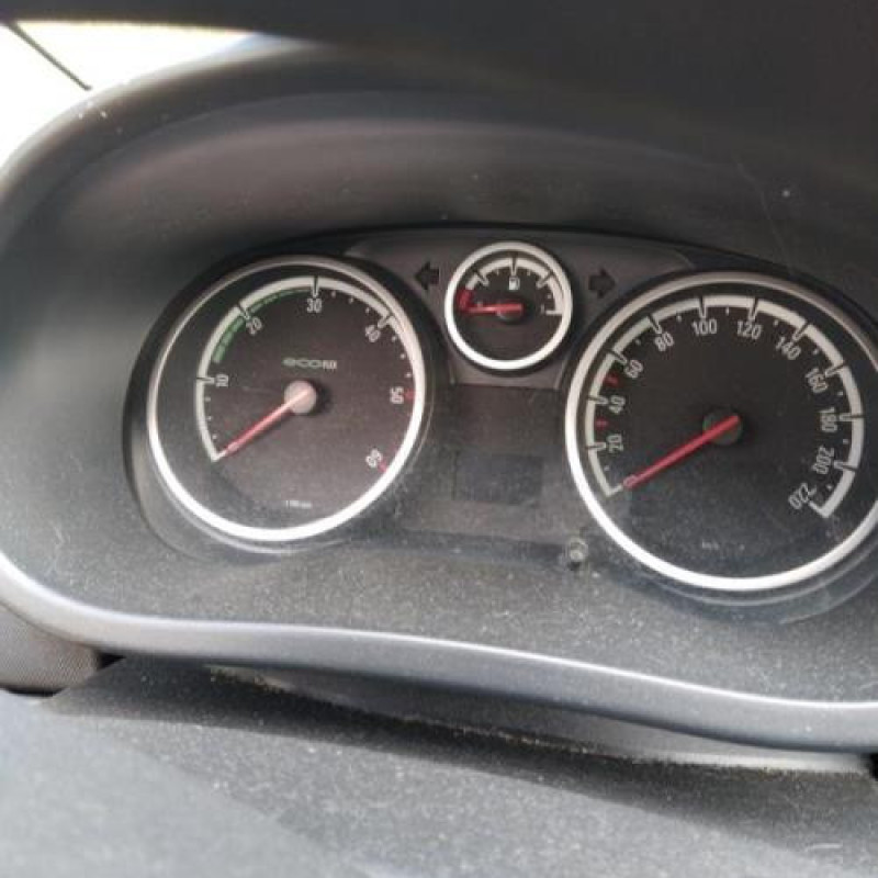 Malle/Hayon arriere OPEL CORSA D Photo n°15