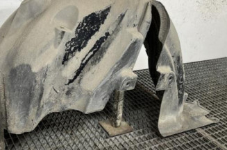 Pare boue arriere droit RENAULT CAPTUR 1