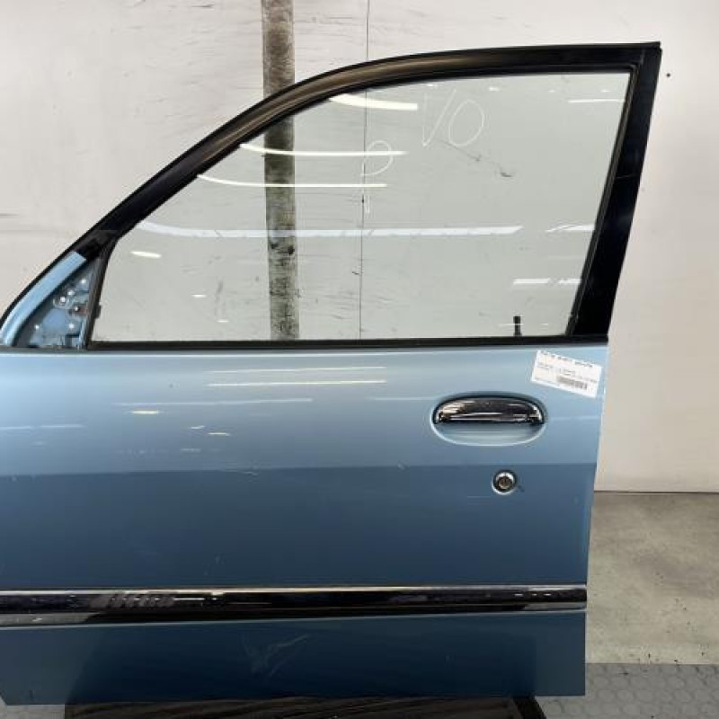 Porte avant gauche DAIHATSU SIRION 1 Photo n°1