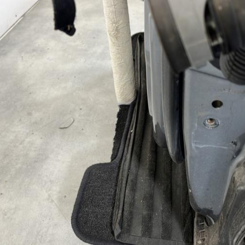 Porte avant gauche CITROEN C5 2 Photo n°3