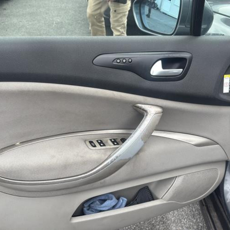 Porte avant gauche CITROEN C5 2 Photo n°15