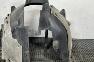 Pare boue avant droit PEUGEOT 308 2