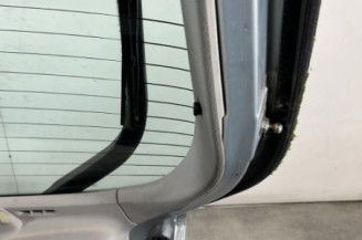 Malle/Hayon arriere RENAULT LAGUNA 2