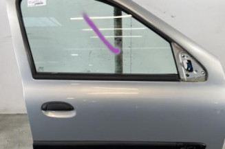 Porte avant droit RENAULT CLIO 2 Photo n°1