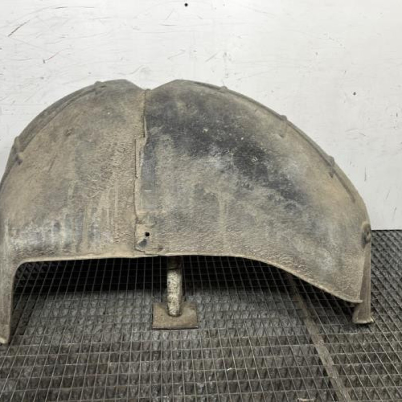 Pare boue arriere gauche RENAULT KADJAR Photo n°2