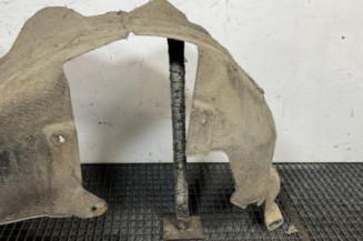 Pare boue arriere gauche FORD KUGA 2