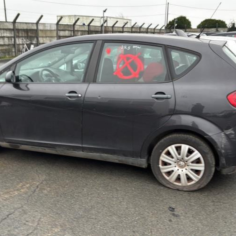 Porte avant gauche SEAT ALTEA Photo n°12