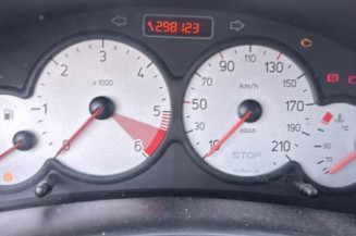 Reservoir essence PEUGEOT 206