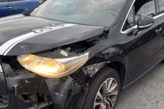 Catalyseur (echappement) CITROEN DS4 Photo n°1