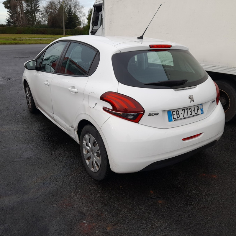 PEUGEOT 208 1 PHASE 2 1.6 BLUE HDI - 8V TURBO Photo n°4