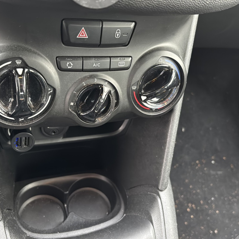 PEUGEOT 208 1 PHASE 2 1.6 BLUE HDI - 8V TURBO Photo n°21