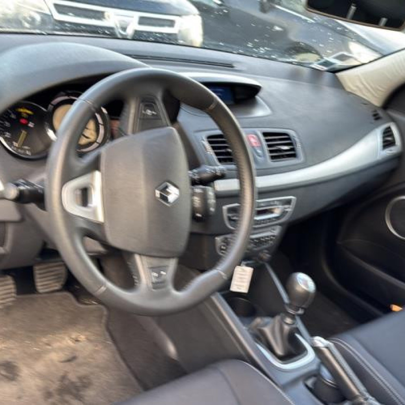 Aile avant droit RENAULT MEGANE 3 Photo n°15