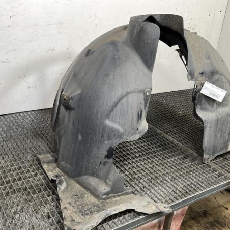 Pare boue avant gauche MERCEDES CLASSE A 176