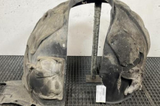 Pare boue avant droit PEUGEOT 207 Photo n°1