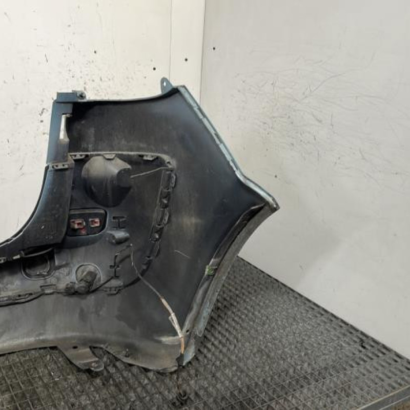 Pare choc arriere RENAULT SCENIC 2 Photo n°4