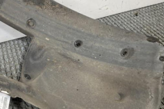 Pare boue avant gauche RENAULT SCENIC 2